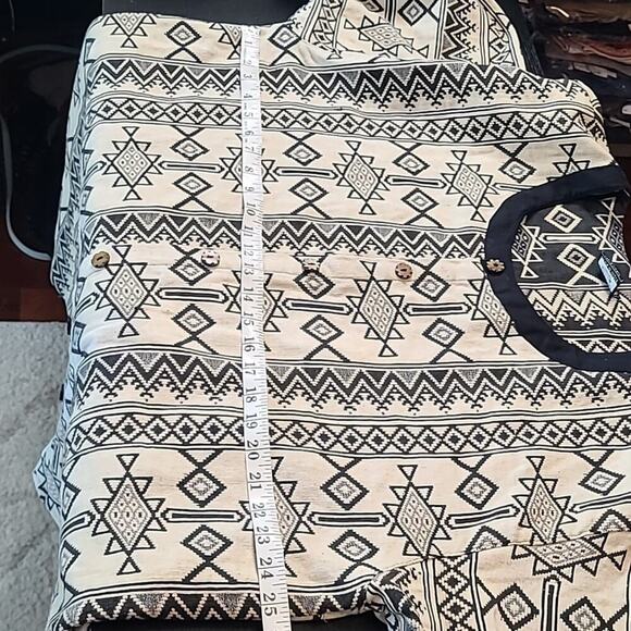 Meetu Magic African style poncho - Picture 7 of 7